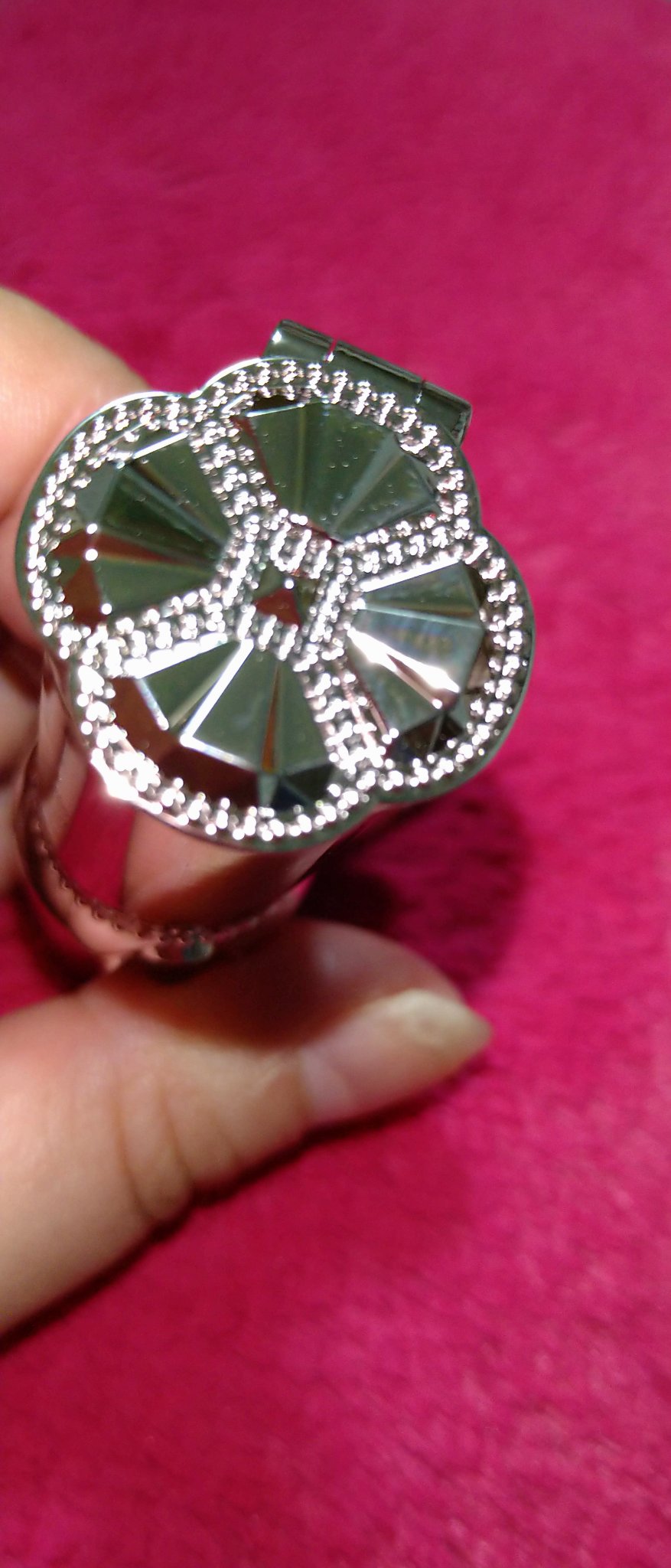 ジルスチュアート リップグロウ セラムバーム 08 winter silhouette/JILL STUART/リップバームを使ったクチコミ（2枚目）