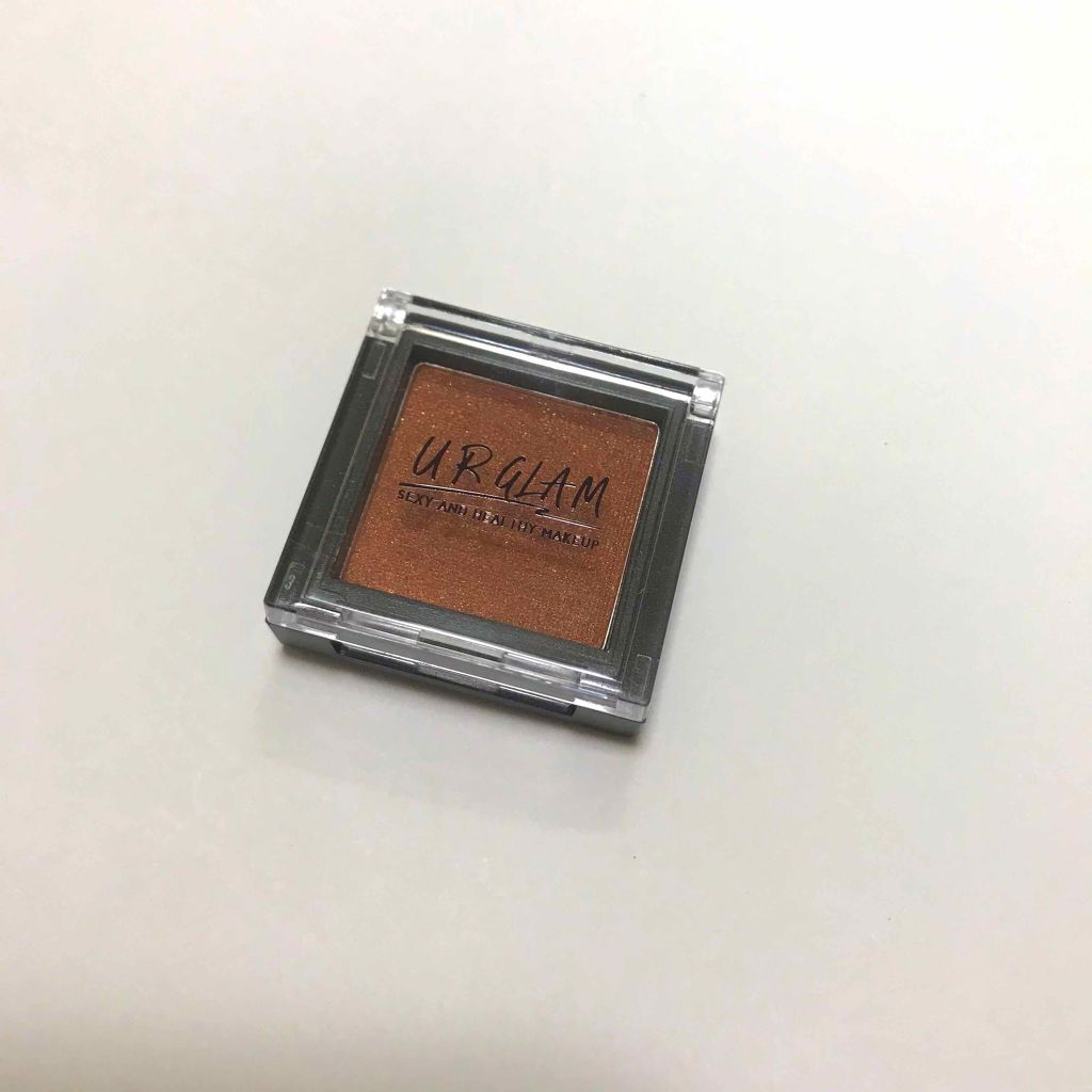 UR GLAM SELECT EYES/U R GLAM/単色アイシャドウを使ったクチコミ(1枚目)