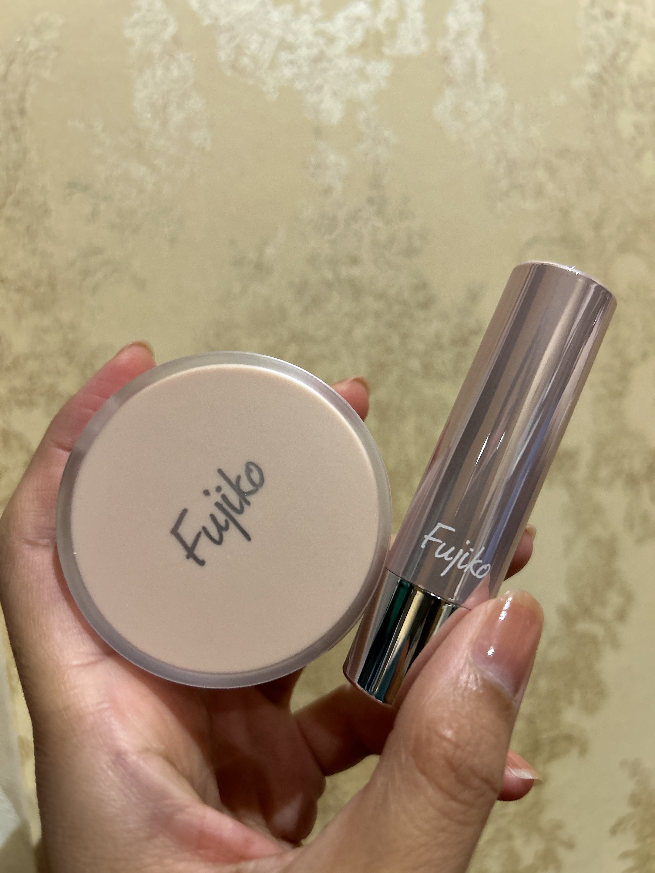 ノールックリップ/Fujiko/口紅を使ったクチコミ（2枚目）