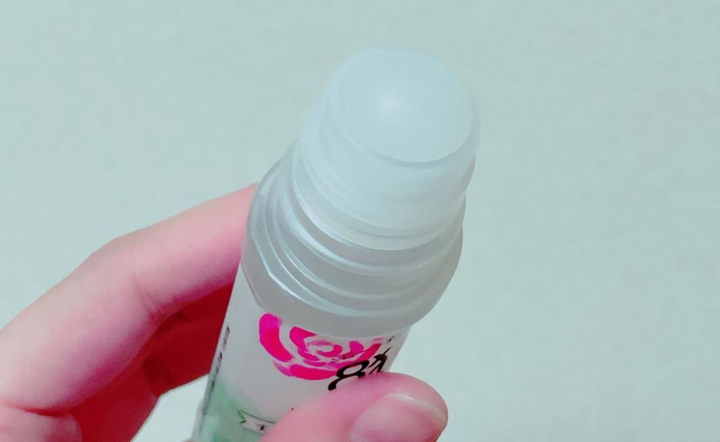 ロールオン ローズ＆ヴァーベナの香り/８ｘ４/デオドラント・制汗剤を使ったクチコミ（2枚目）