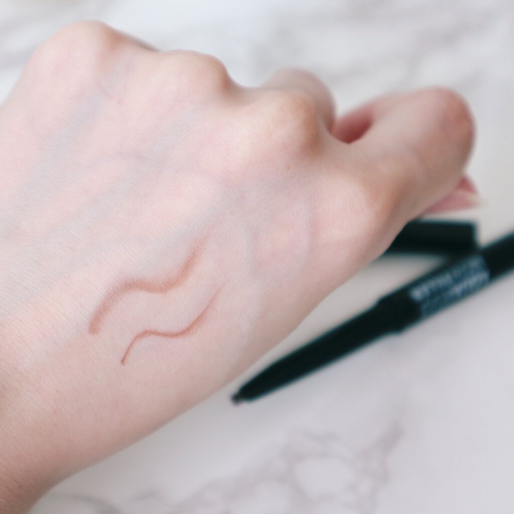  アクアレジスト ブロウフィクサー/MAKE UP FOR EVER/眉マスカラを使ったクチコミ（3枚目）