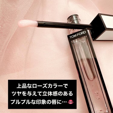 リップ カラー サテン マット 01R インティメイト ローズ/TOM FORD BEAUTY/口紅を使ったクチコミ（2枚目）