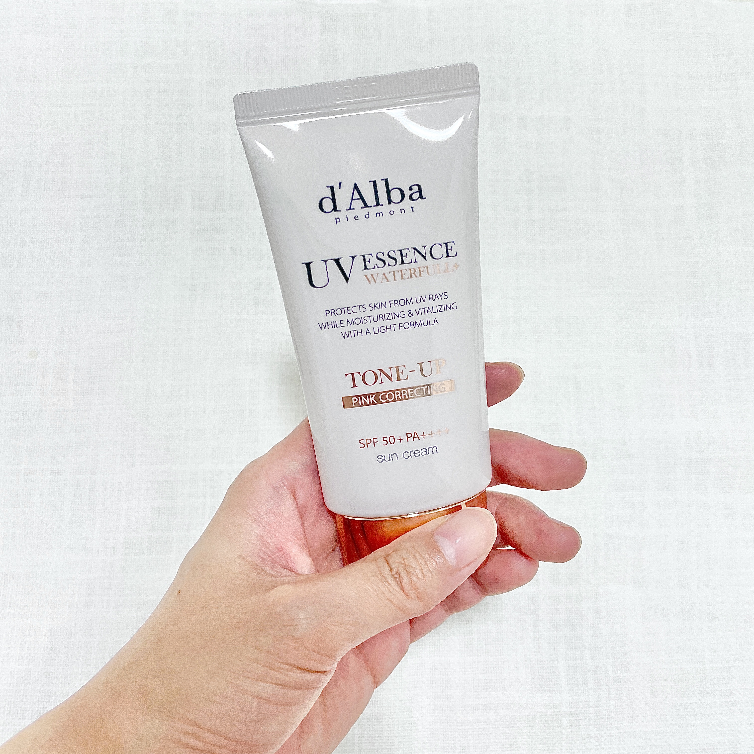 ウォータフルトーンアップサンクリーム/ダルバ/日焼け止めクリームを使ったクチコミ（1枚目）