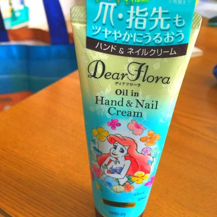 ディアフローラ オイルイン ハンド&ネイルクリーム フローラルブーケ/マンダム/ハンドクリームを使ったクチコミ(1枚目)