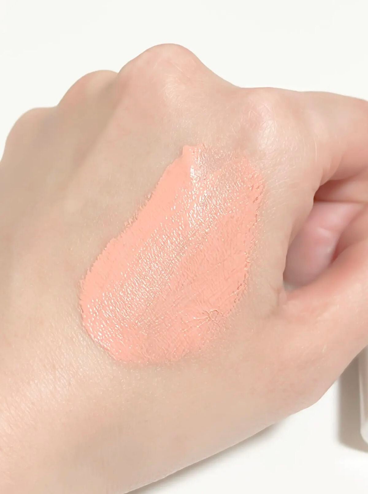 クロノビューティ カラーオンUV/アリィー/日焼け止めクリームを使ったクチコミ(4枚目)