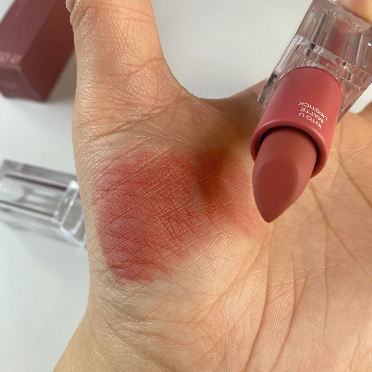 フェザーマットリップスティック/INTO U/口紅を使ったクチコミ(7枚目)