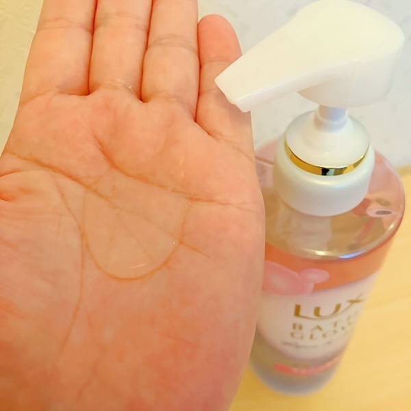 バスグロウ リペア&シャイン シャンプー／トリートメント トリートメント ポンプ/LUX/シャンプー・コンディショナーを使ったクチコミ（3枚目）