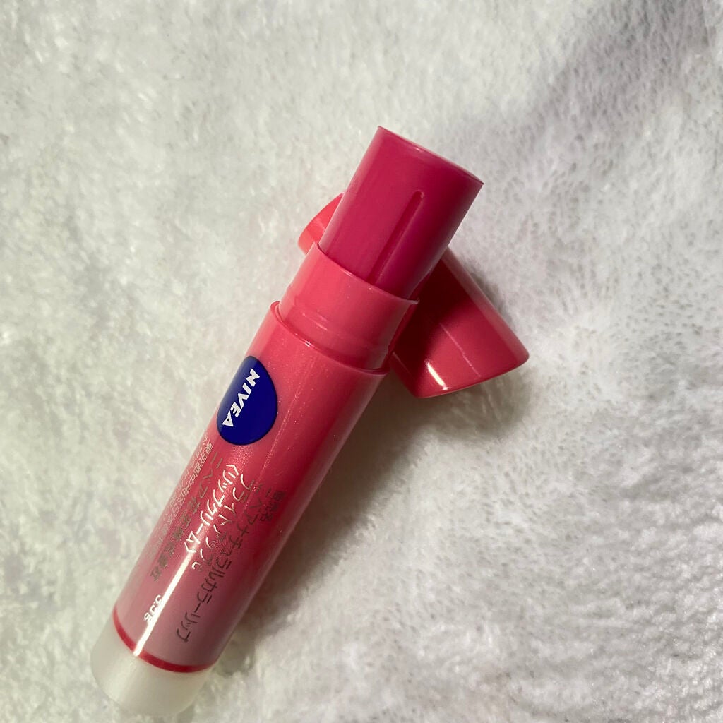 ナチュラルカラーリップ ブライトアップ/ニベア/リップケアを使ったクチコミ(2枚目)