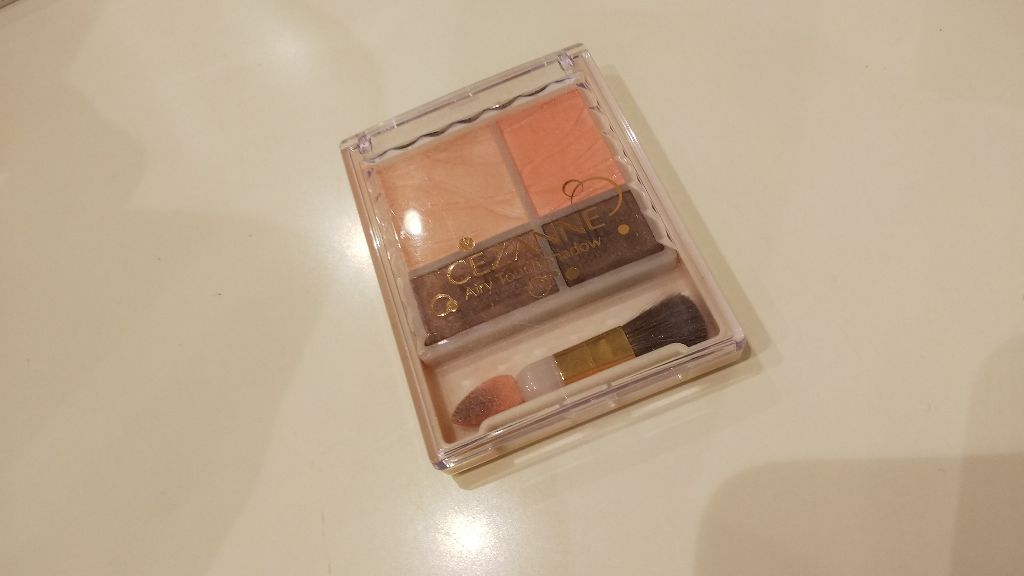 エアリータッチシャドウ/CEZANNE/アイシャドウパレットを使ったクチコミ（1枚目）