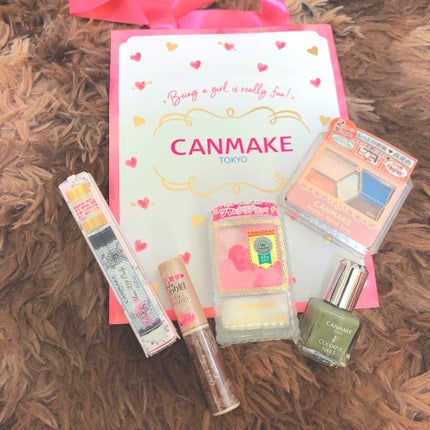 ラッキーバッグ2020/REVLON/メイクアップキットを使ったクチコミ(3枚目)