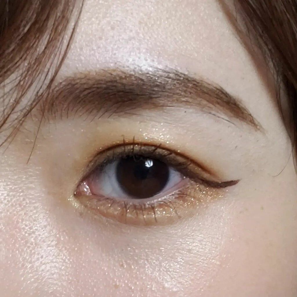 アディクション ザ アイシャドウ スパークル/ADDICTION/単色アイシャドウを使ったクチコミ(3枚目)