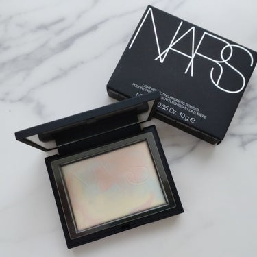 試してみた】ライトリフレクティング プリズマティックパウダー / NARS