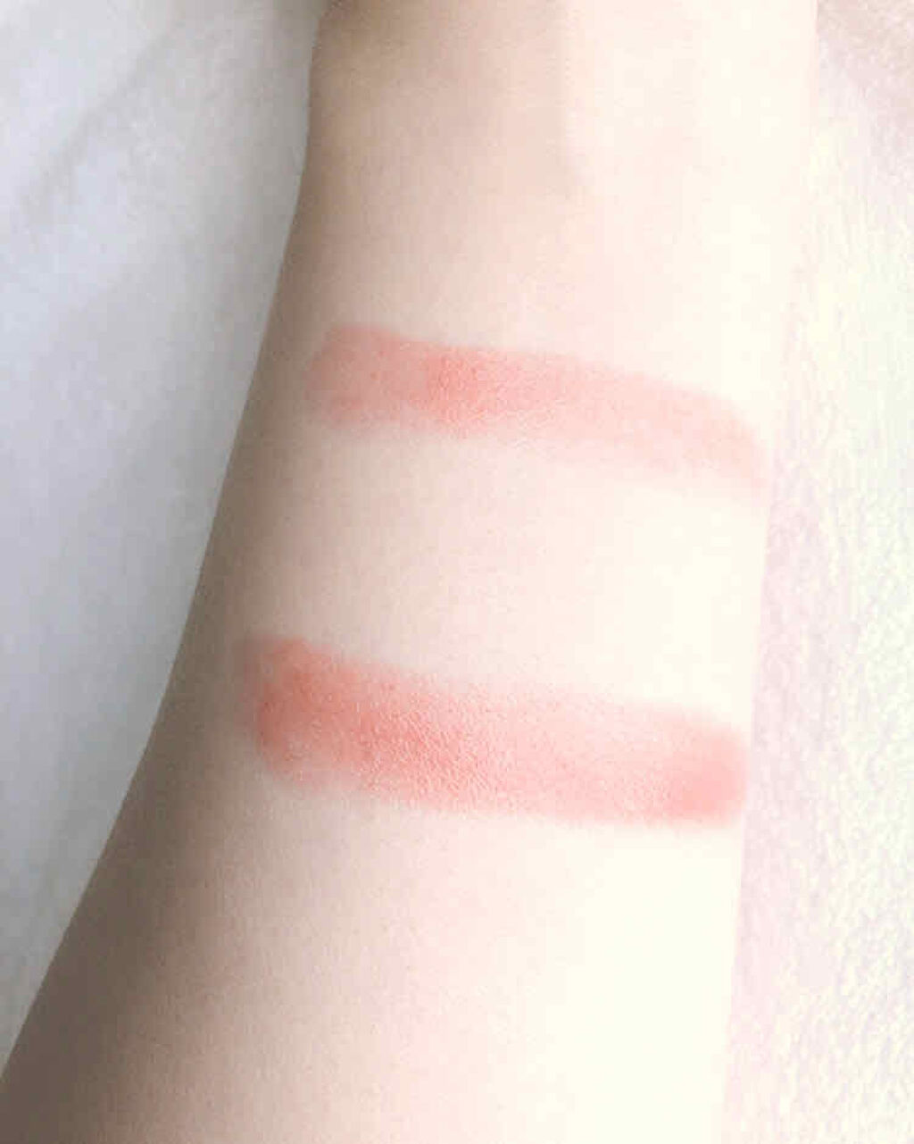 ラスティンググロスリップ/CEZANNE/口紅を使ったクチコミ（1枚目）