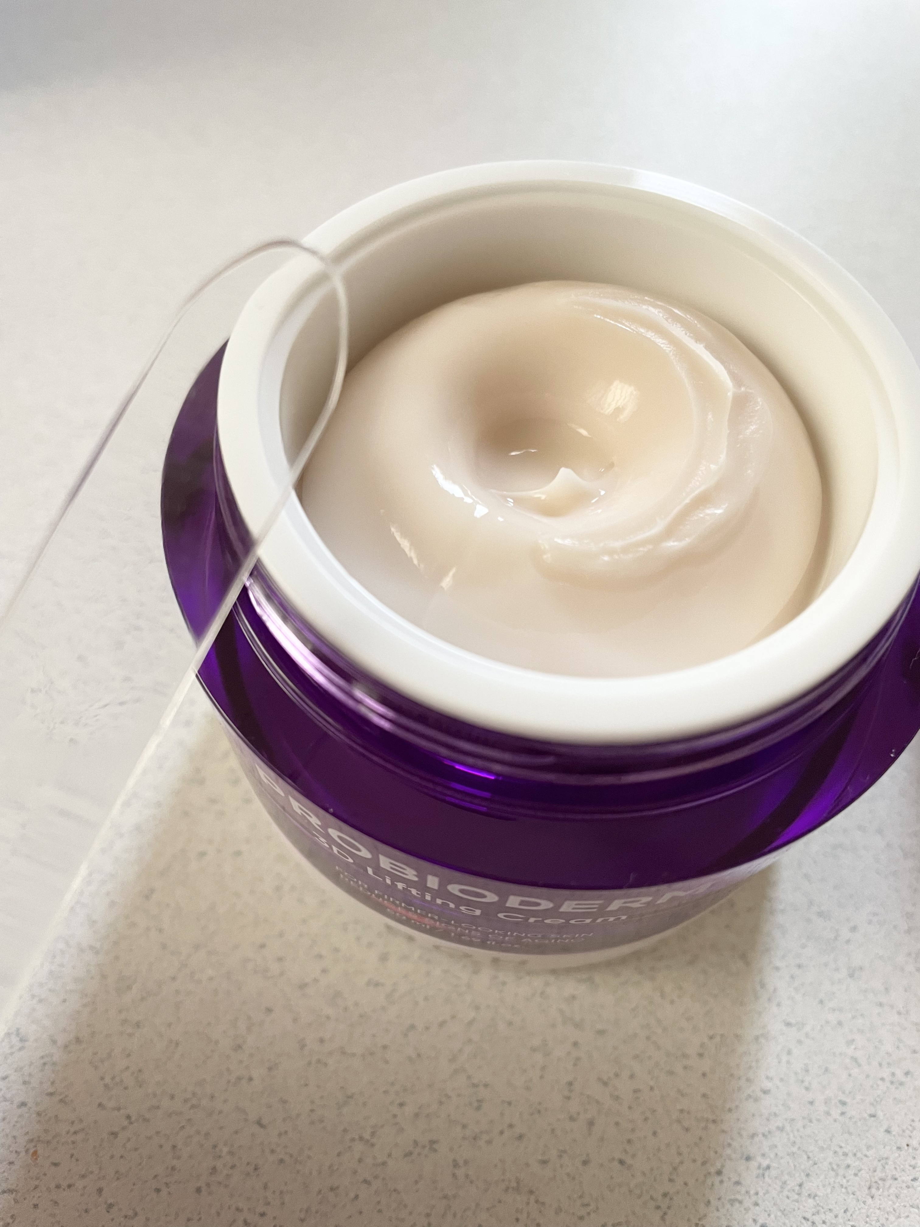 バイオヒールボ プロバイオダーム 3Dリフティングクリーム/BIOHEAL BOH/フェイスクリームを使ったクチコミ（2枚目）