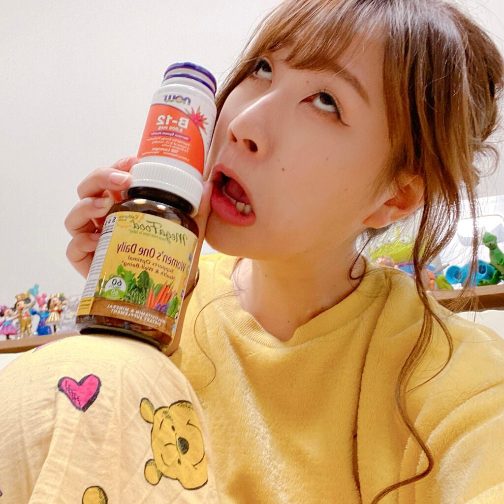 足の裏 on LIPS 「私が朝に飲んでいるサプリメントの紹介です。どちらもアイハーブで..」(2枚目)