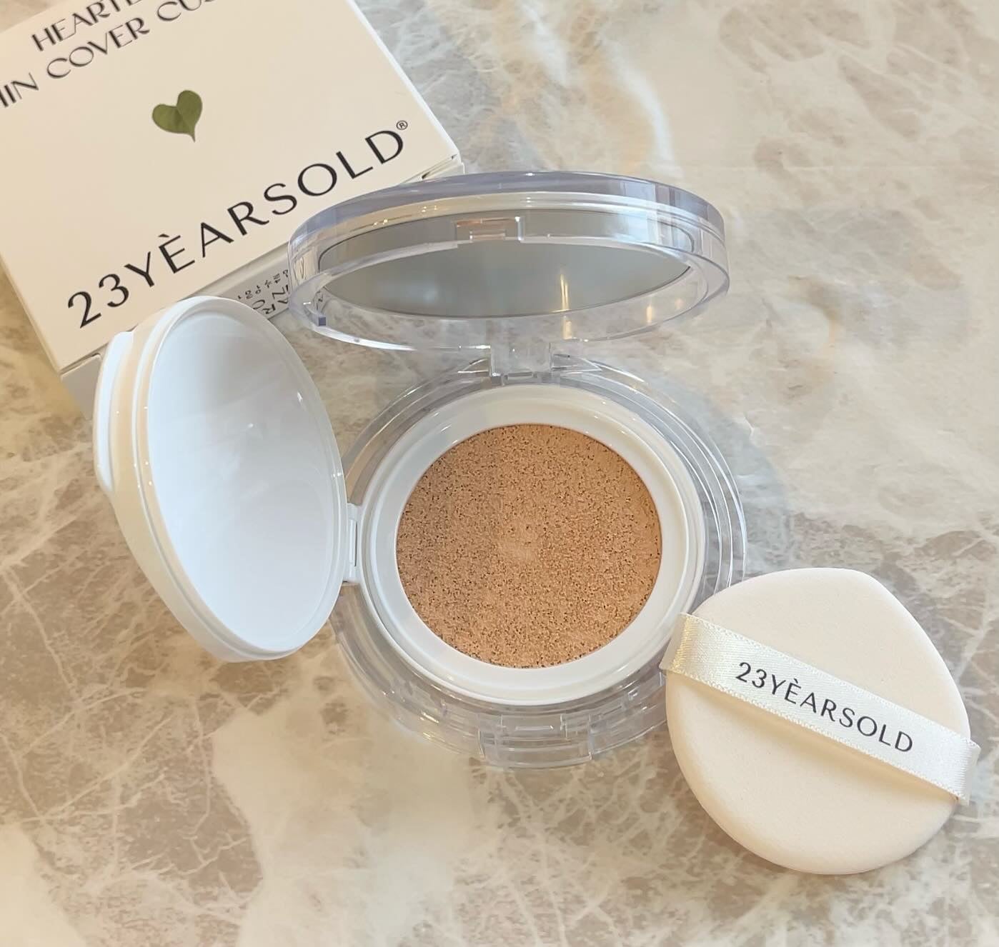 ハートリーフシーンカバークッション/23years old/クッションファンデーションを使ったクチコミ(3枚目)