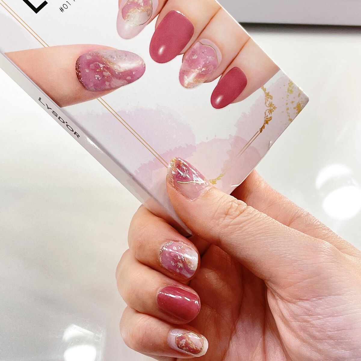 セミキュアジェルネイルシール ハンド用/LYSD’OR/ネイルシールを使ったクチコミ(3枚目)