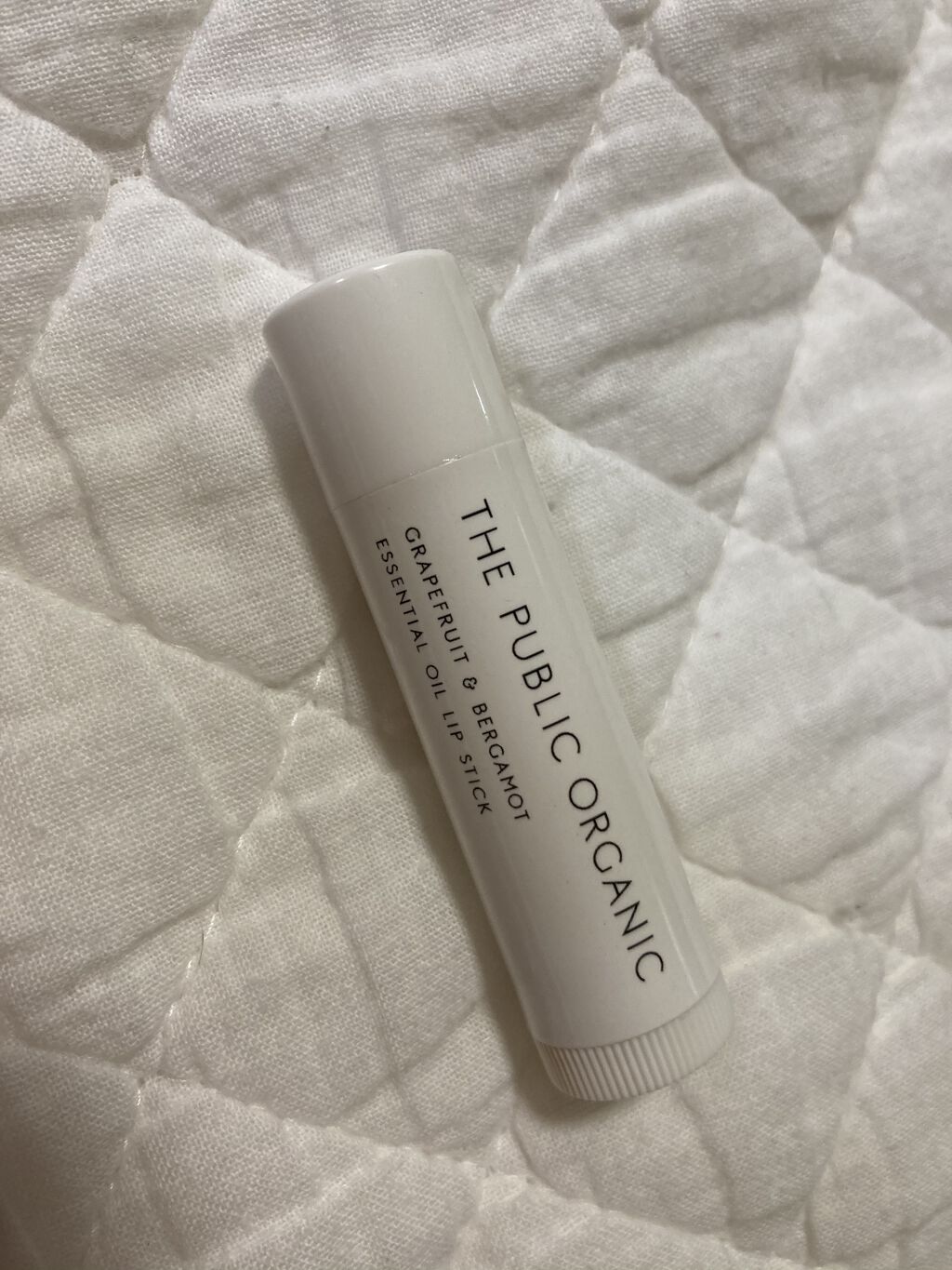 オーガニック認証 精油リップスティック スーパーポジティブ ライズ/THE PUBLIC ORGANIC/リップクリームを使ったクチコミ（1枚目）