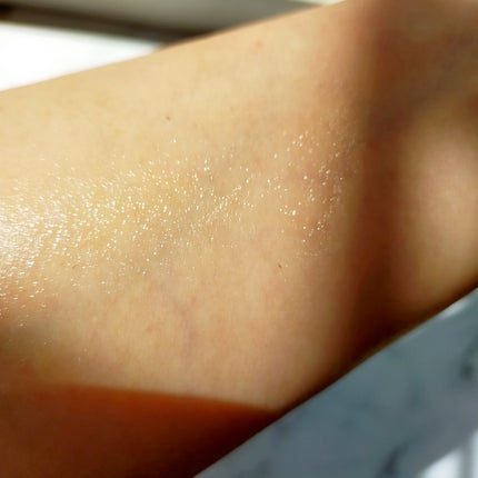 コラーゲンモイスチャーコアスティック/illuN/美容液を使ったクチコミ(3枚目)