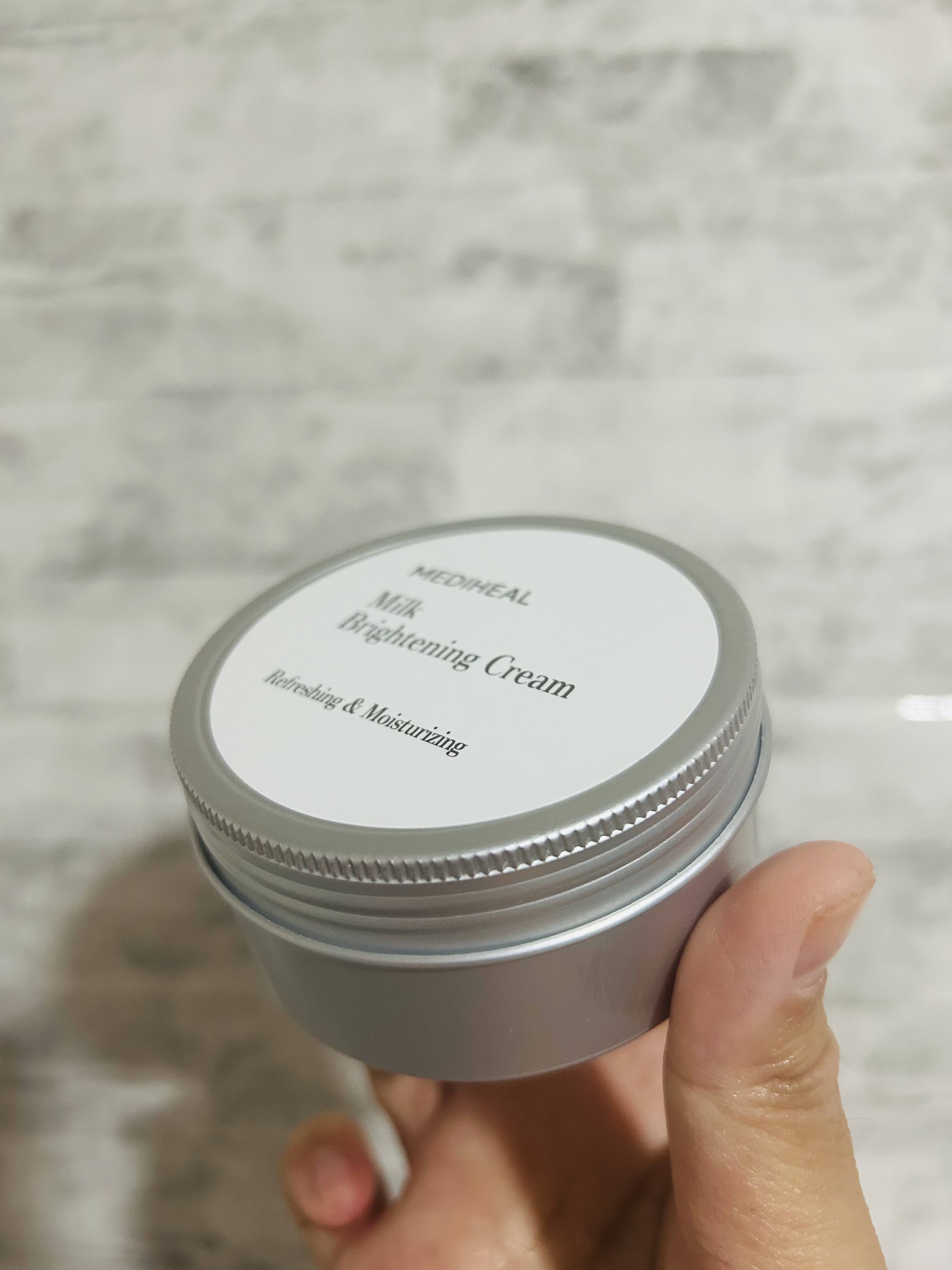 ミルクブライトニングクリーム/MEDIHEAL/フェイスクリームを使ったクチコミ（2枚目）