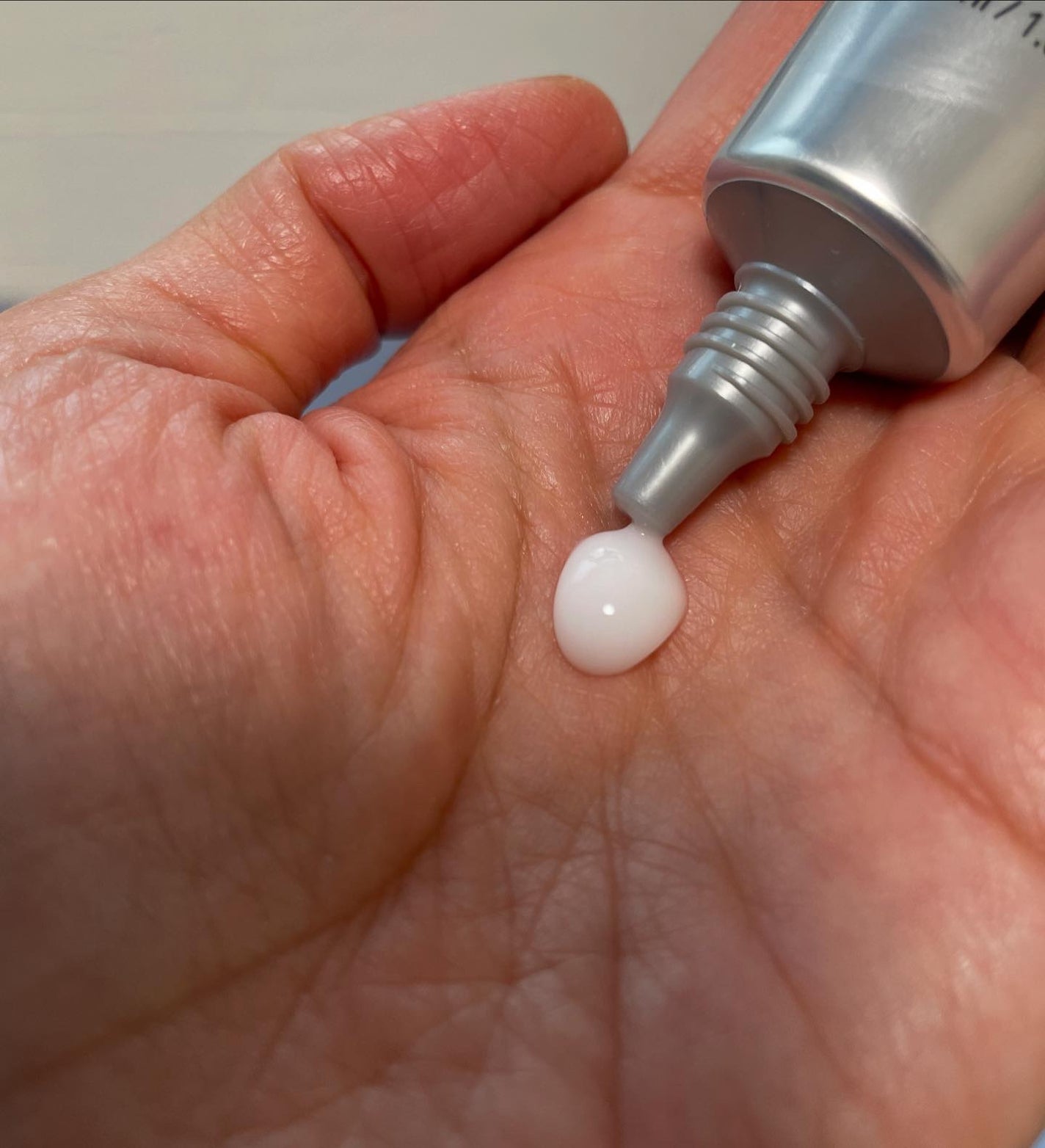 エッセンシャル リアル アイクリーム フォーフェイス/AHC/アイケア・アイクリームを使ったクチコミ(2枚目)