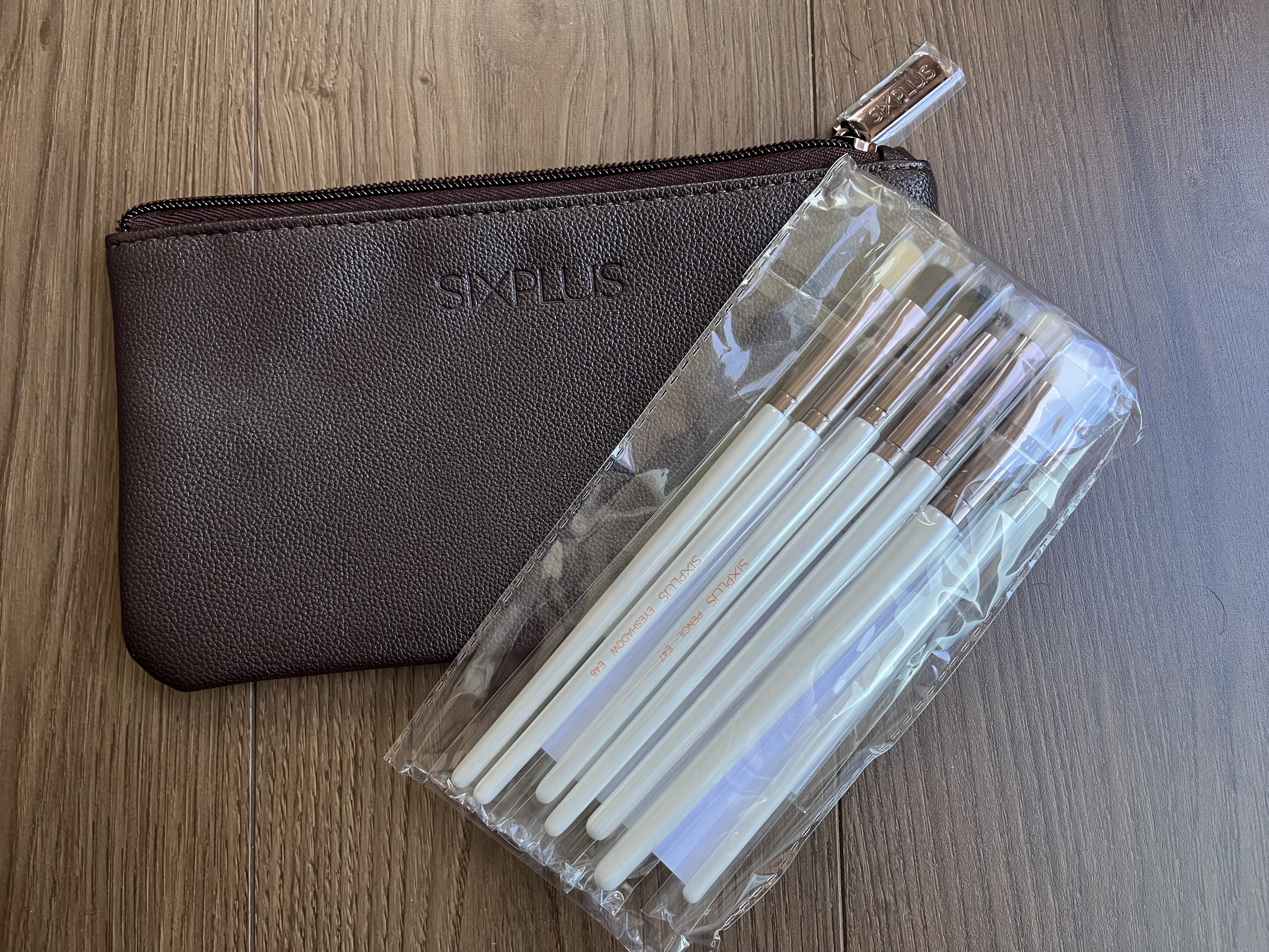 SIXPLUS ホワイトパール アイメイクブラシ 7本セット/SIXPLUS/メイクブラシを使ったクチコミ（1枚目）