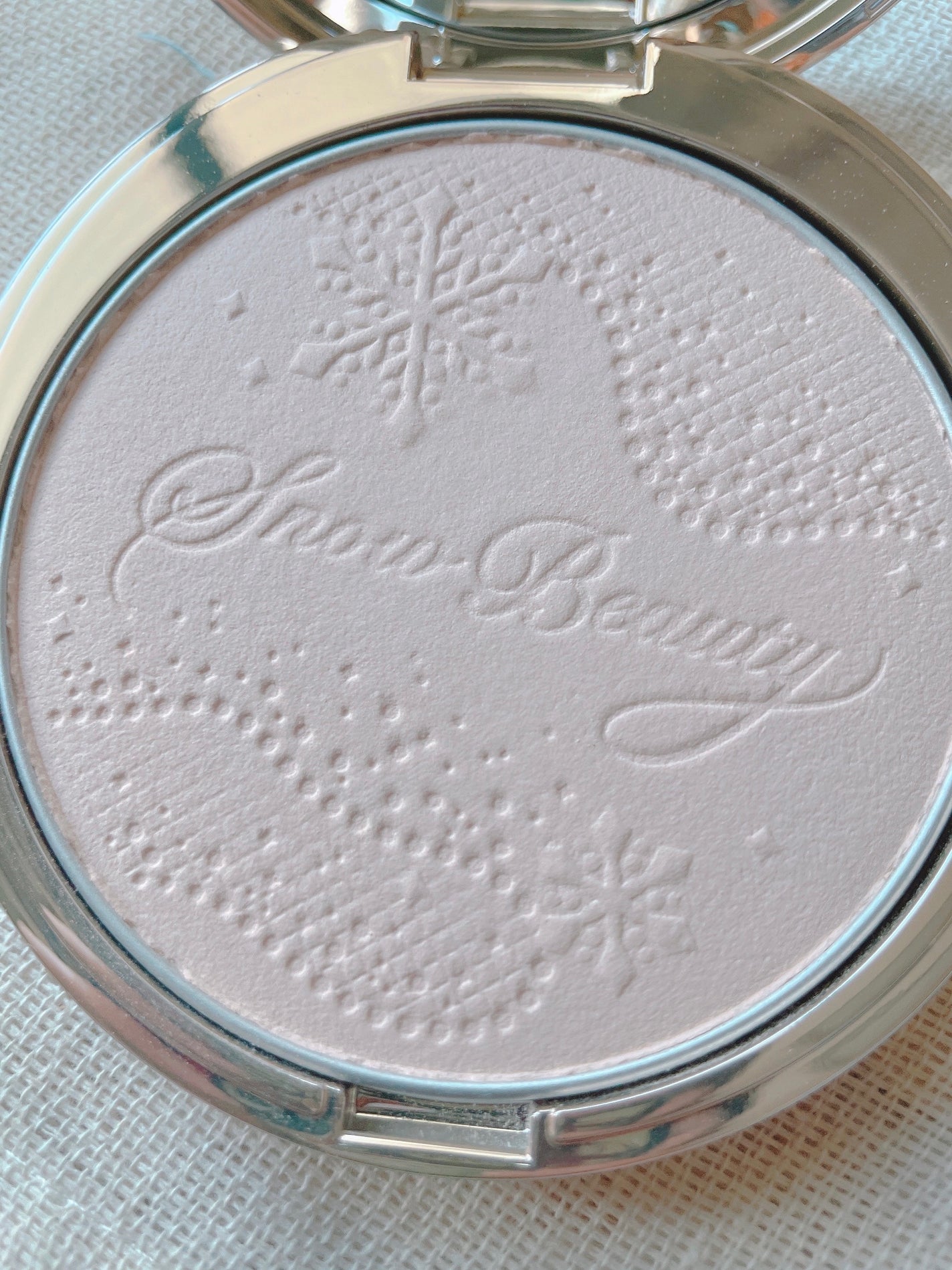 スノービューティー ブライトニング スキンケアパウダーA (医薬部外品)/スノービューティー/プレストパウダーを使ったクチコミ(4枚目)