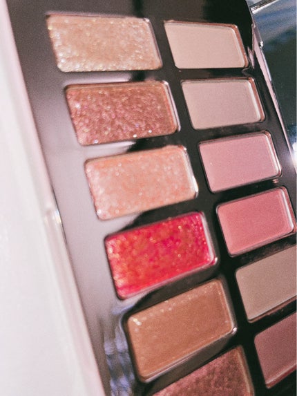 バレンタインボックス3ローズモーメント/VAVI MELLO/アイシャドウパレットを使ったクチコミ(1枚目)