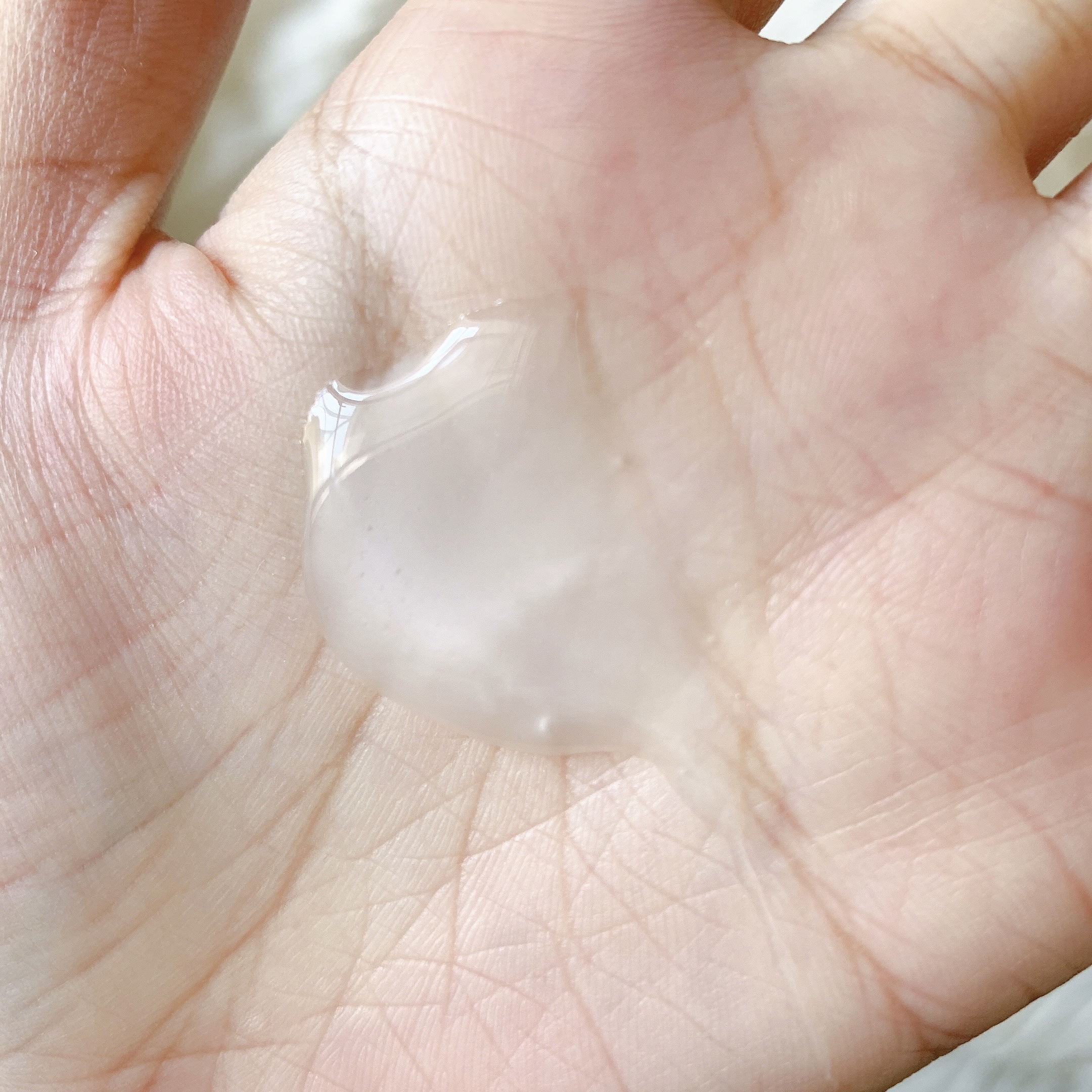 クリームケア ボディウォッシュ W保水美肌 フローラルブーケの香り/ニベア/ボディソープを使ったクチコミ（2枚目）