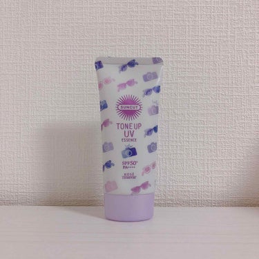 🌷 サンカット トーンアップUVエッセンス 
ウォータープルーフ SPF50+ PA ++++ 🌷
                                                   