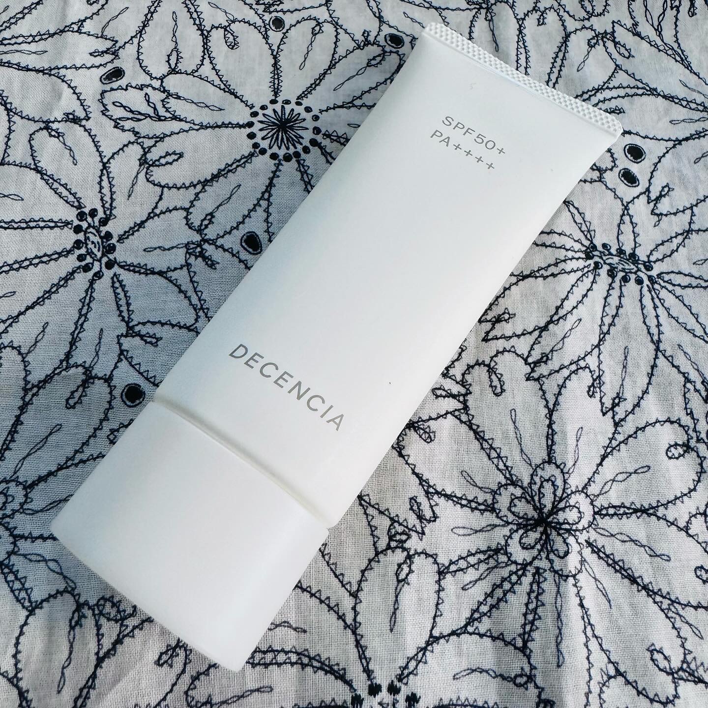 ディセンシア フローレス UVプロテクター/DECENCIA/日焼け止めローションを使ったクチコミ（1枚目）