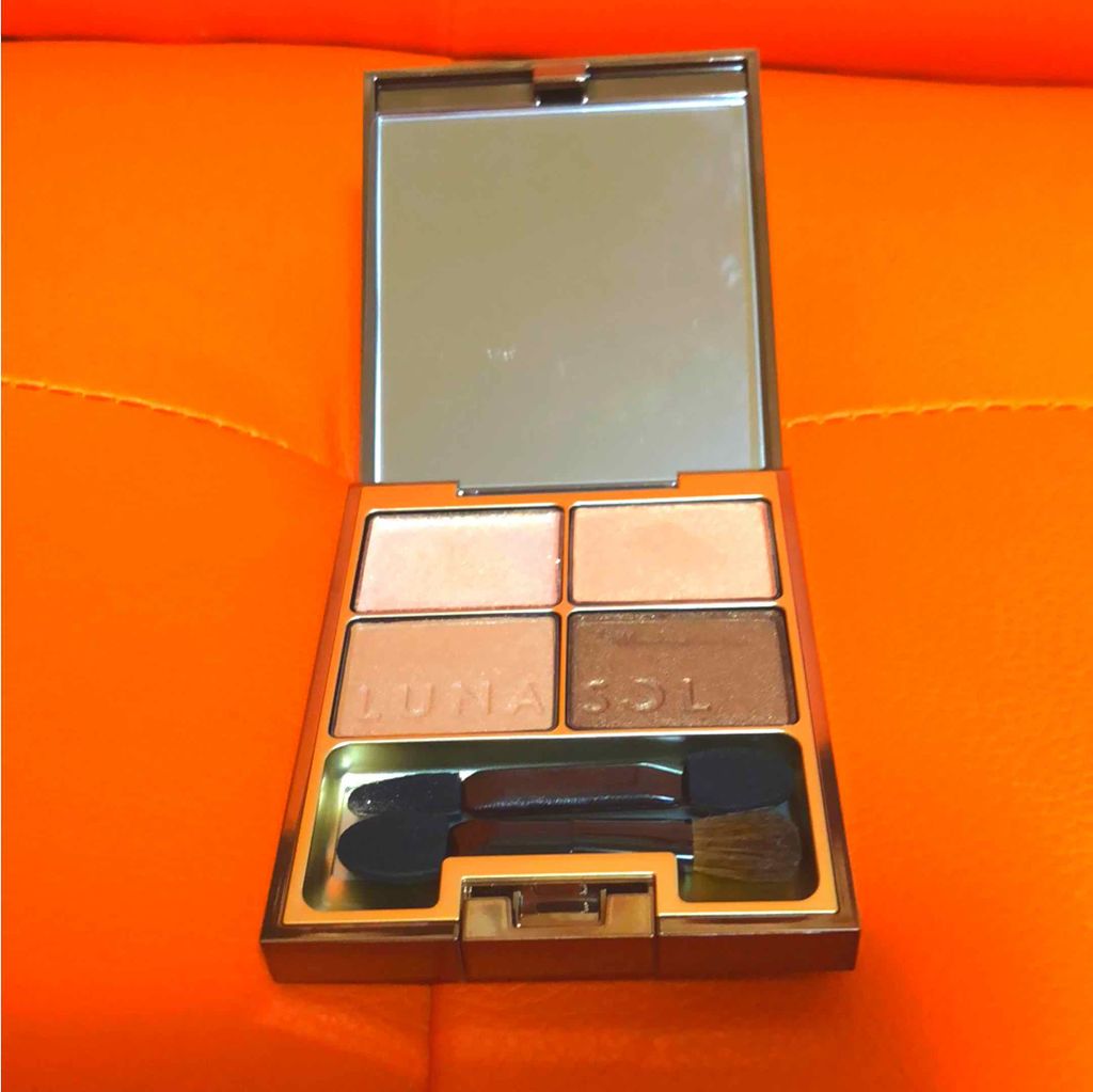 スキンモデリングアイズ/LUNASOL/アイシャドウパレットを使ったクチコミ(2枚目)