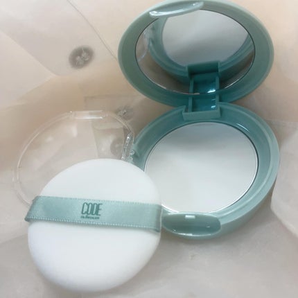 オイルカットパクト/CODE GLO KOLOR/プレストパウダーを使ったクチコミ(2枚目)