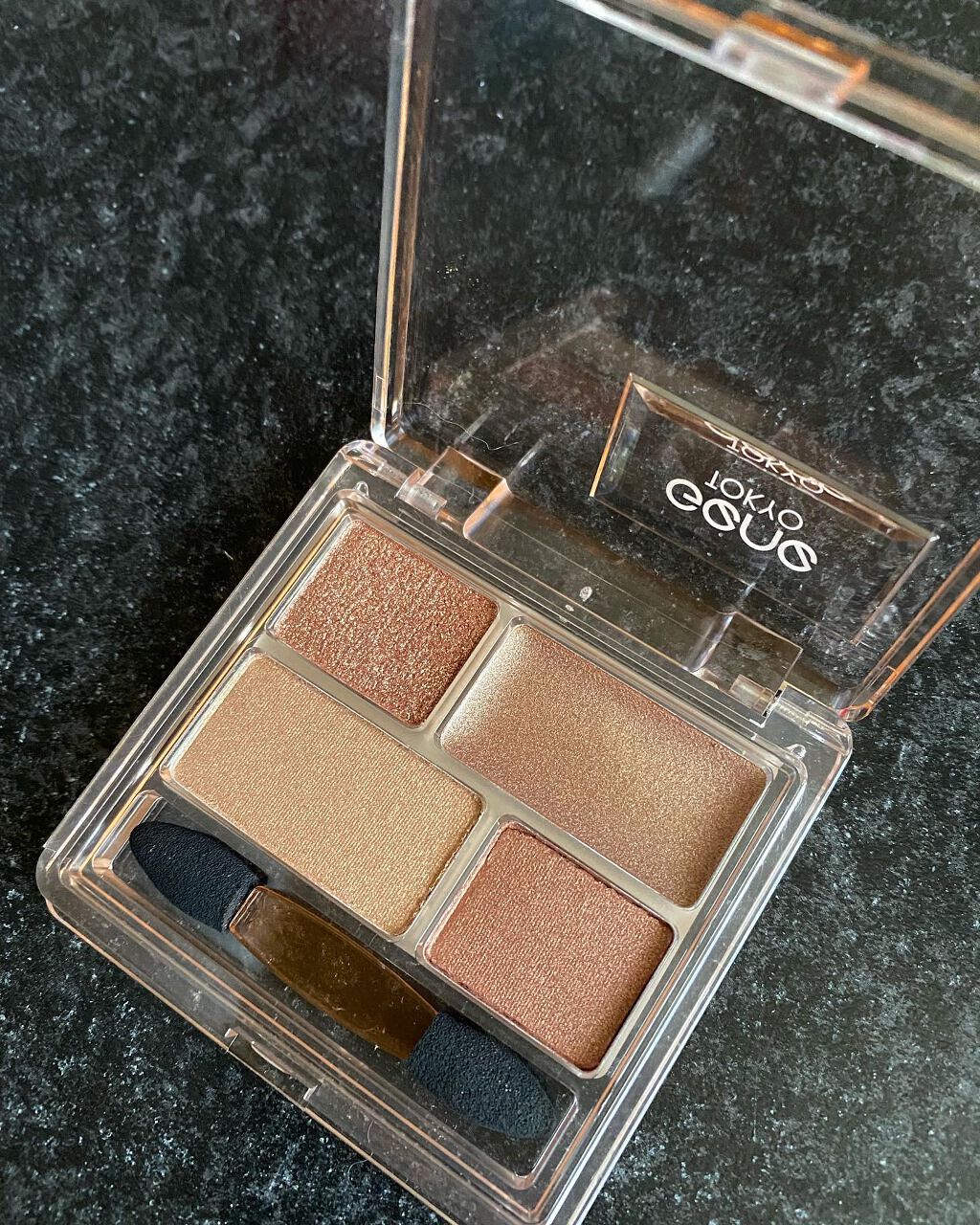 リラクシーアイシャドウ/GENE TOKYO/アイシャドウパレットを使ったクチコミ(2枚目)