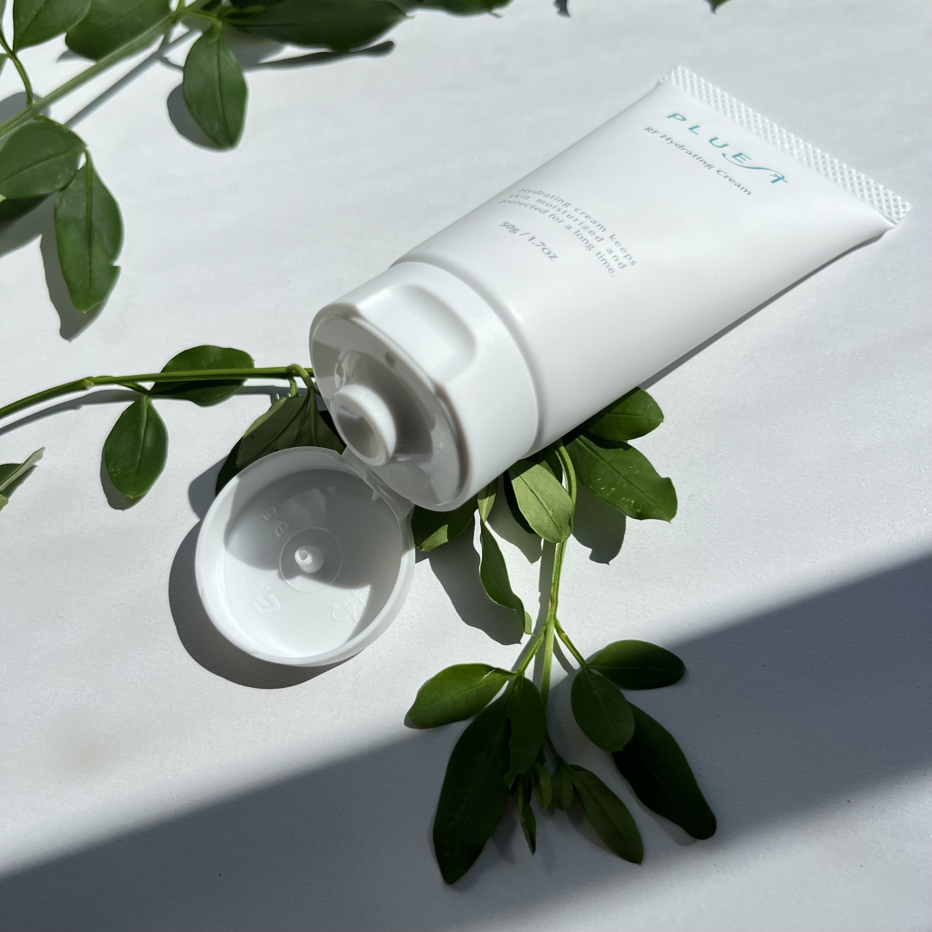 RF ハイドレーティングクリーム/PLUEST/フェイスクリームを使ったクチコミ（2枚目）