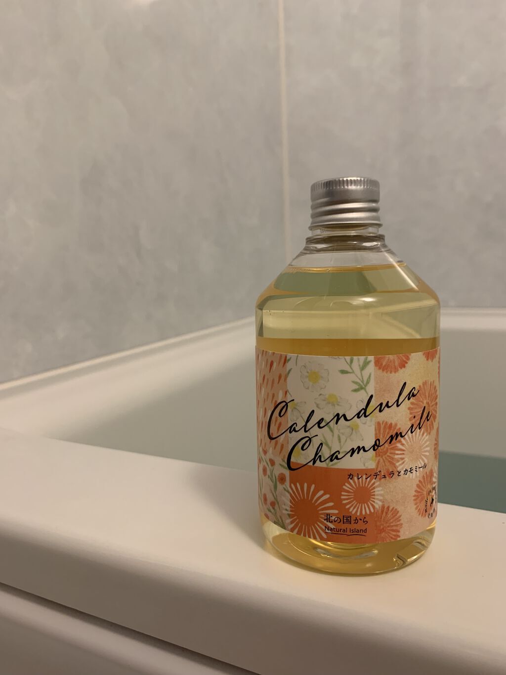 アロマバスエッセンス カレンデュラとカモミール/ナチュラルアイランド/保湿系入浴剤を使ったクチコミ（1枚目）