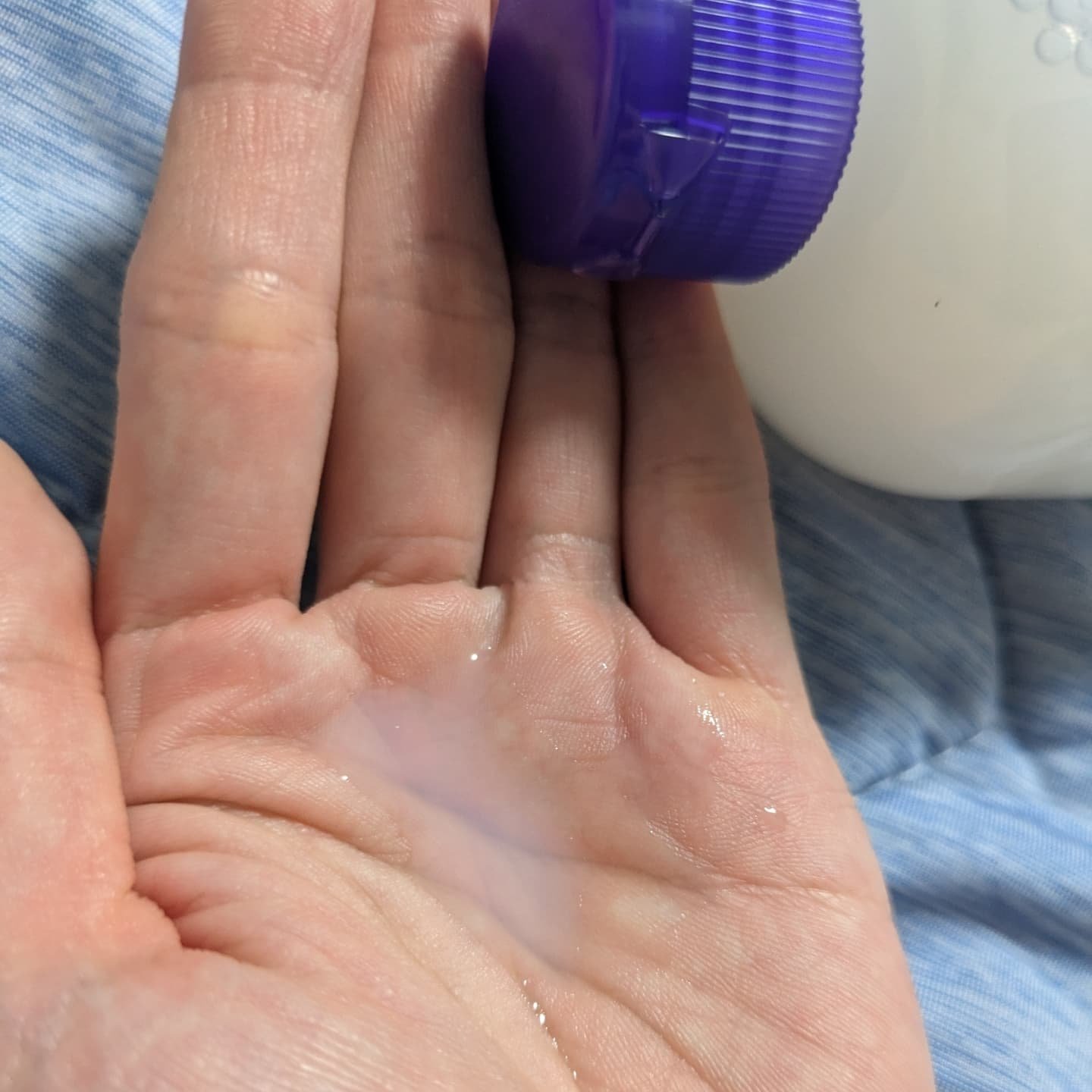 ハトムギ保湿ジェル(ナチュリエ スキンコンディショニングジェル)/ナチュリエ/美容液を使ったクチコミ（2枚目）