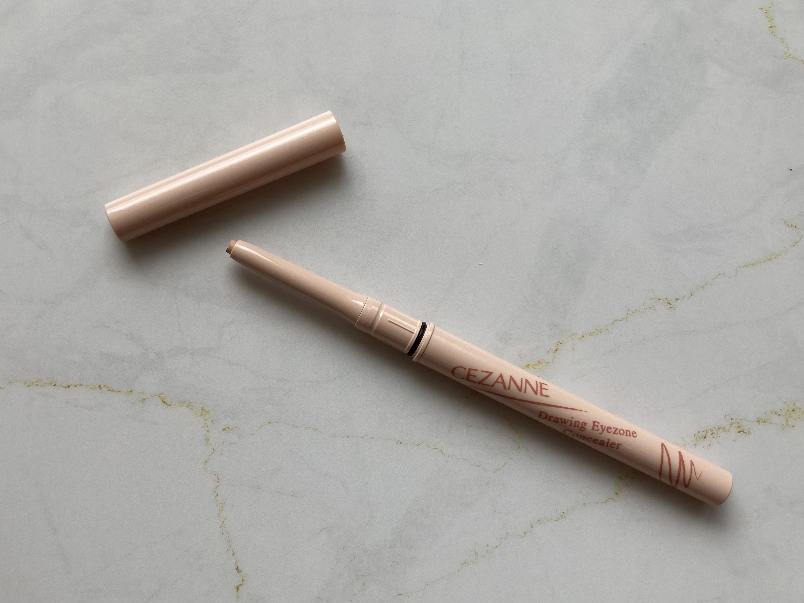 描くふたえアイライナー/CEZANNE/リキッドアイライナーを使ったクチコミ（3枚目）