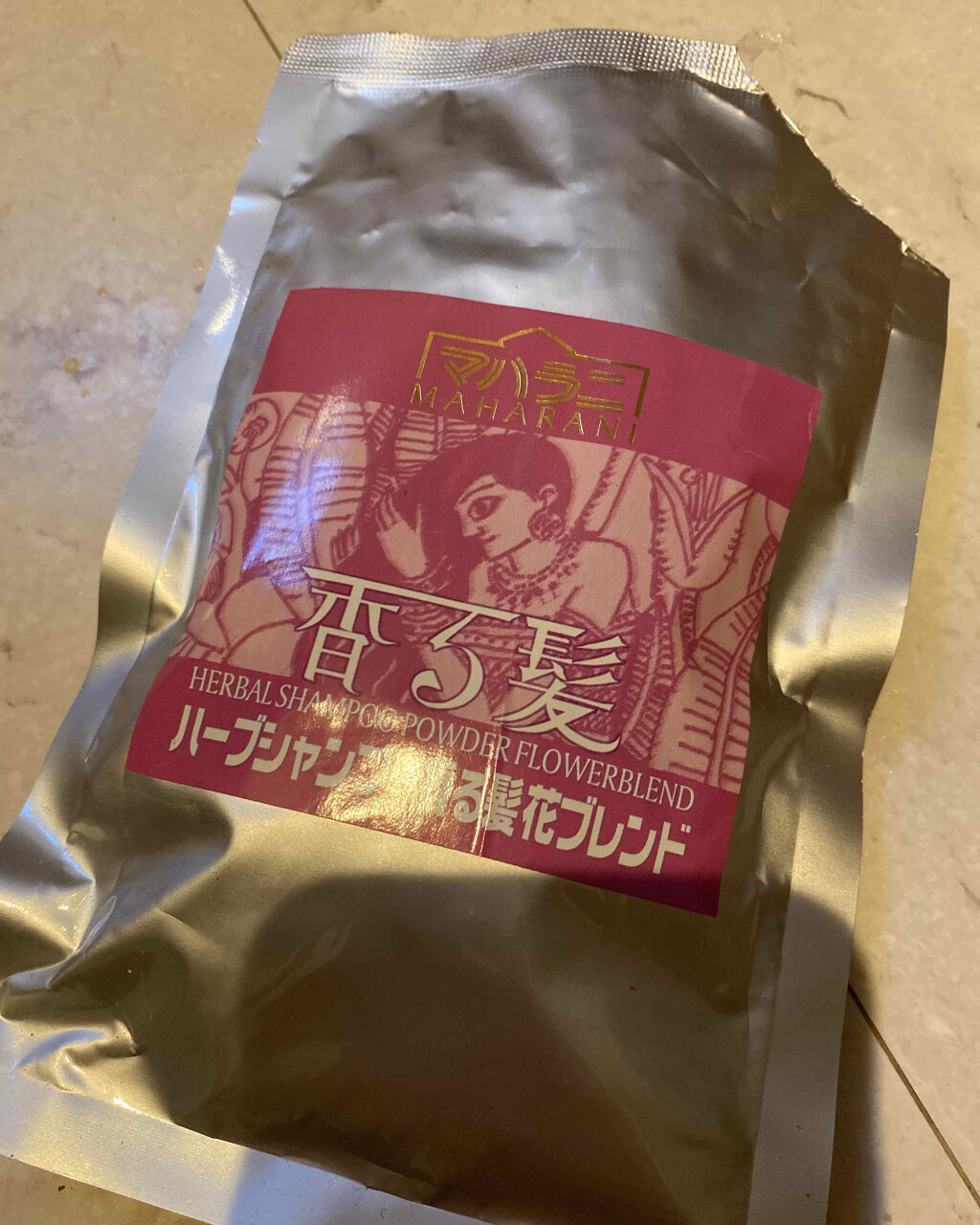 マハラジャロード 香る髪