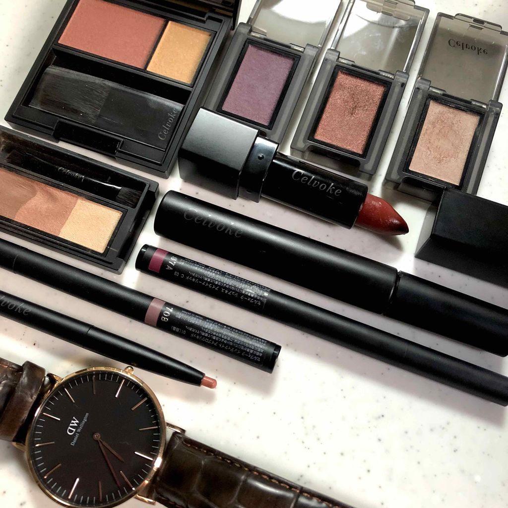 セルヴォーク インディケイトアイブロウパウダー/Celvoke/パウダーアイブロウを使ったクチコミ（1枚目）