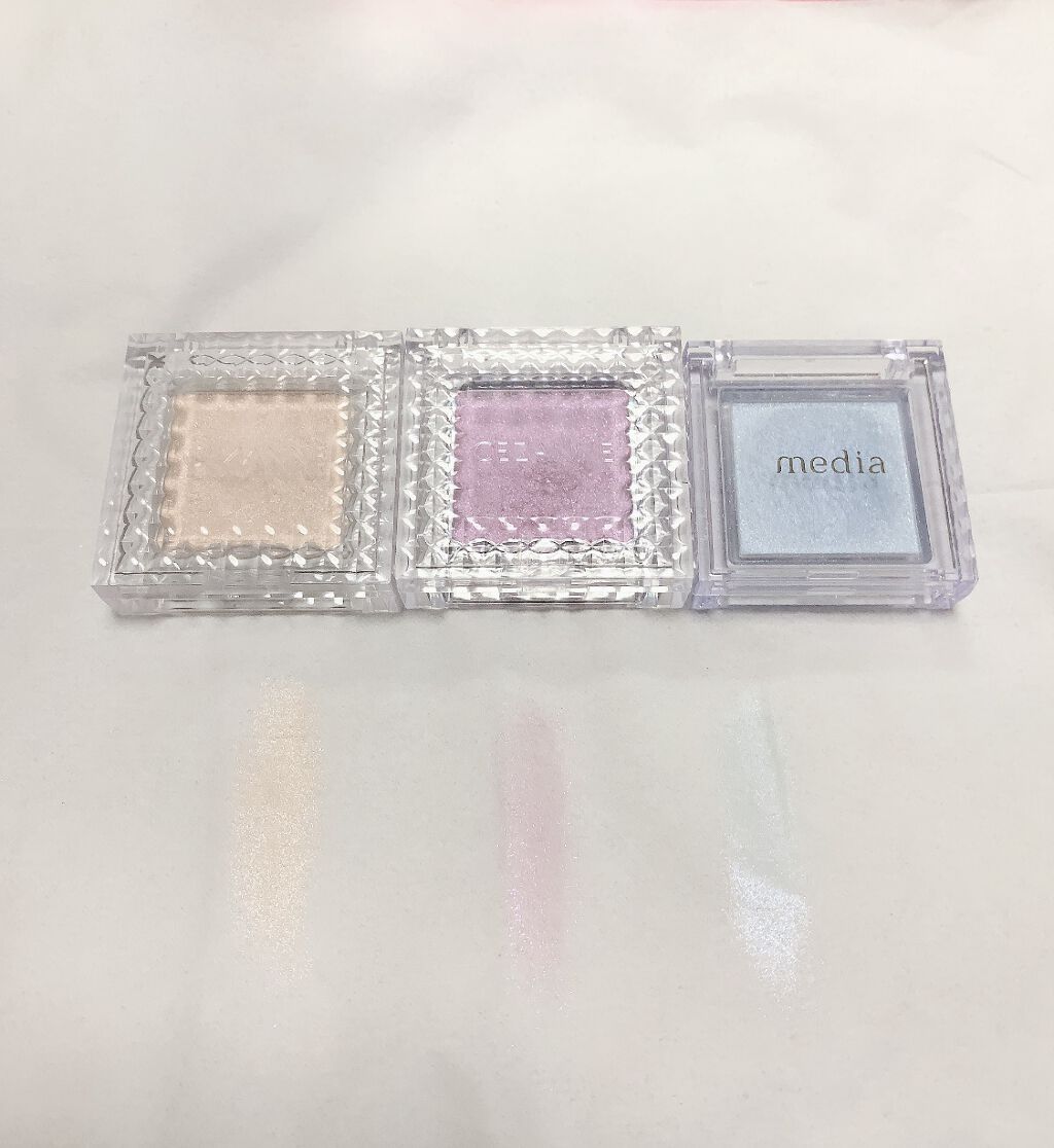 ブライトアップアイシャドウ BU-01 (ライトブルー)/media/単色アイシャドウを使ったクチコミ（1枚目）