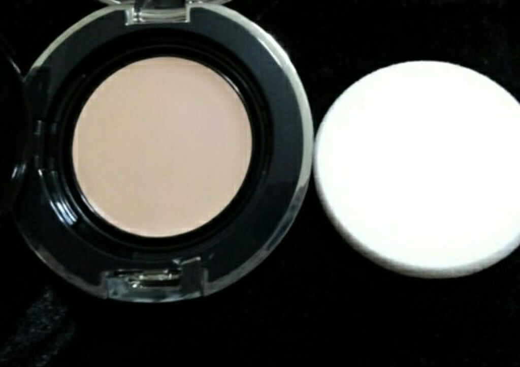 フュージングオイルグロウ コンパクト(スポンジ付)/LUNASOL/クリーム・エマルジョンファンデーションを使ったクチコミ（3枚目）