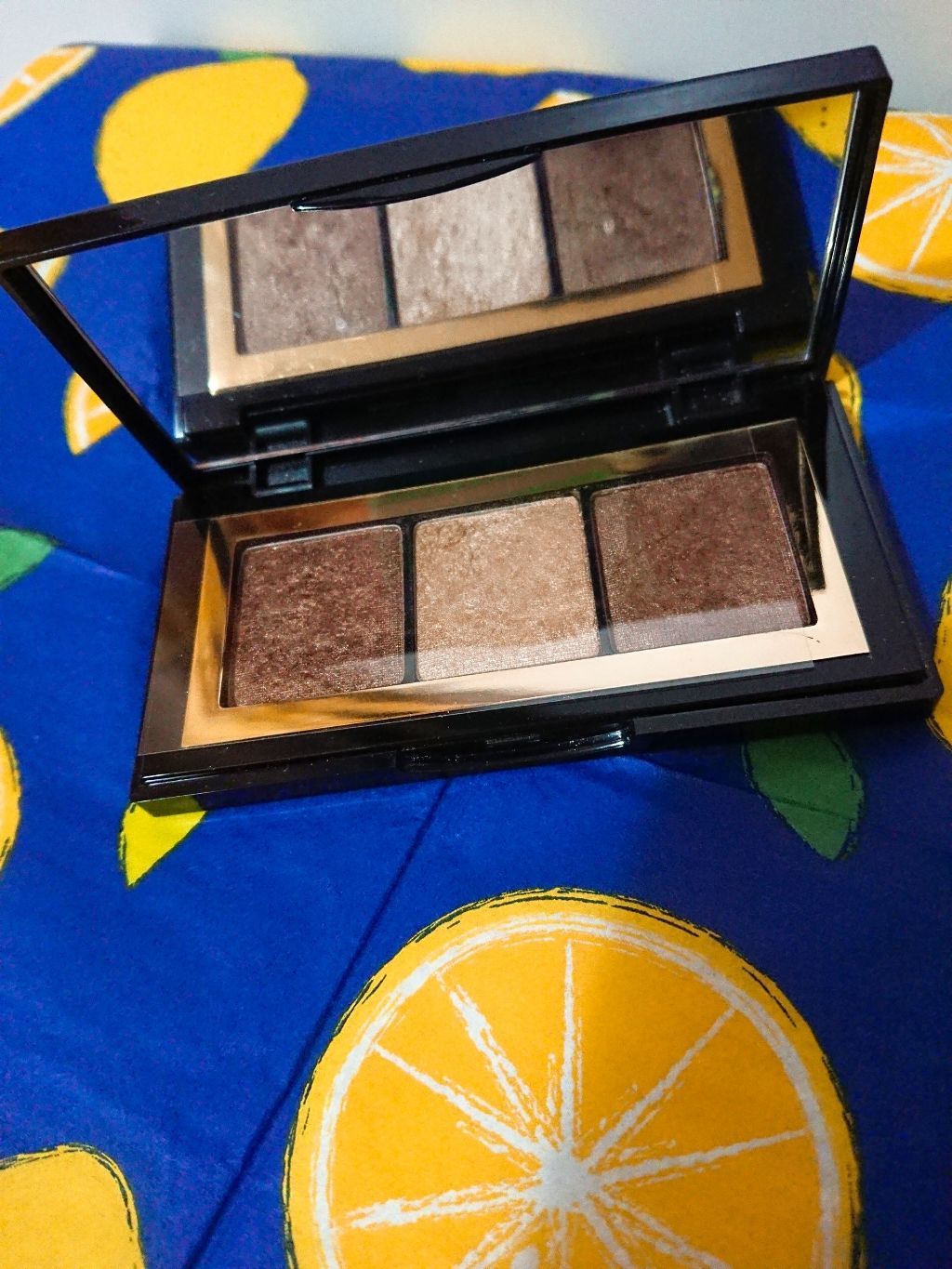 BOBBI BROWN メタリクス バーントシュガー