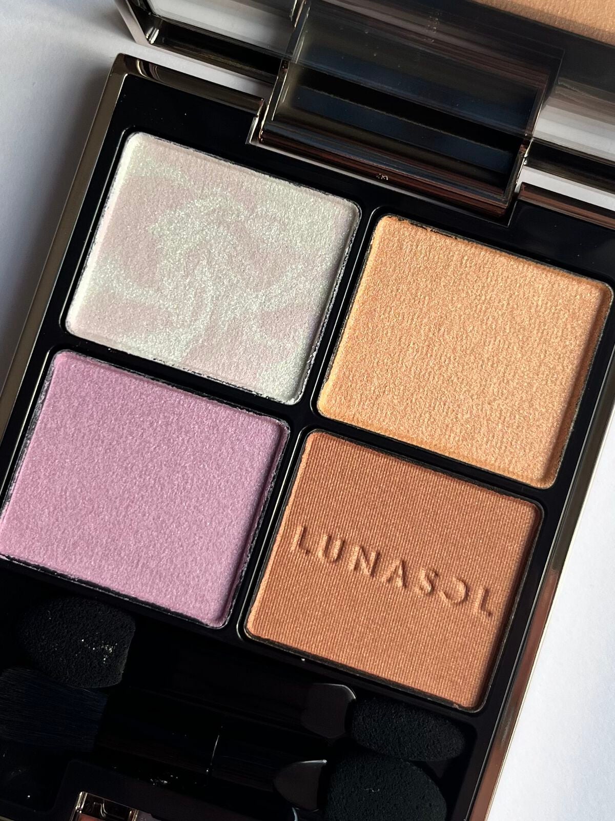 アイカラーレーション/LUNASOL/アイシャドウパレットを使ったクチコミ(2枚目)