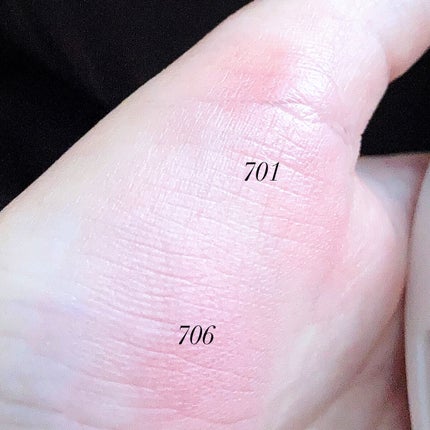 yuna** on LIPS 「Laka新作/ふわふわしっとり!粉質最高の映えチーク💕#yun..」(4枚目)