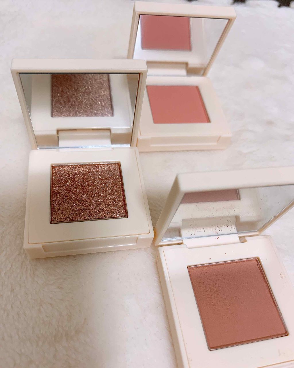 アイズオンミー/CILY/単色アイシャドウを使ったクチコミ（2枚目）