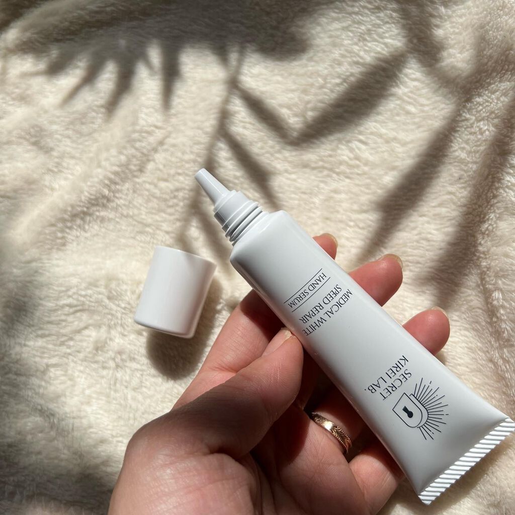 tiny. on LIPS 「【cosmemo】@kireinohimitsu_labメラニ..」(2枚目)