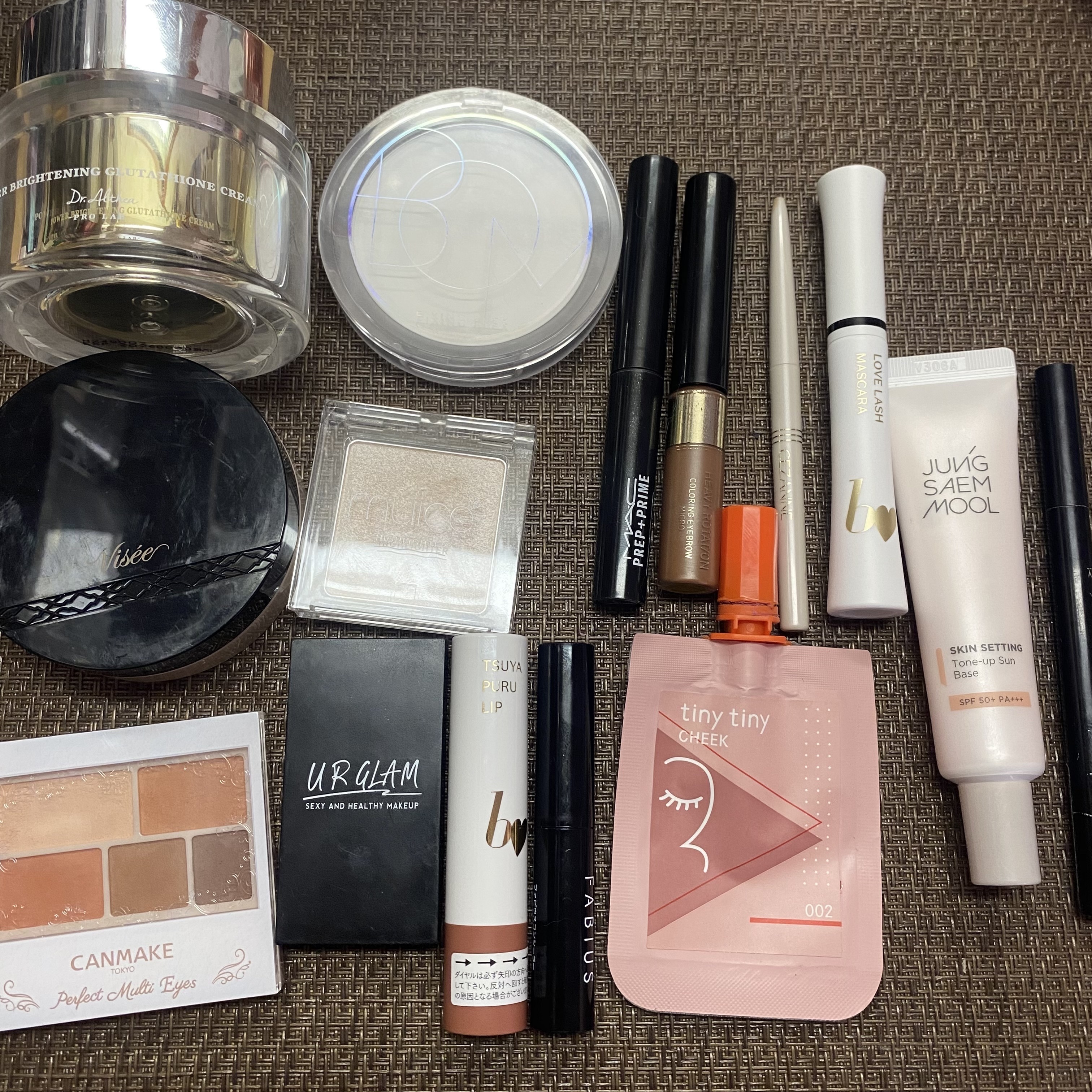 パーフェクトマルチアイズ/キャンメイク/アイシャドウパレットを使ったクチコミ（3枚目）