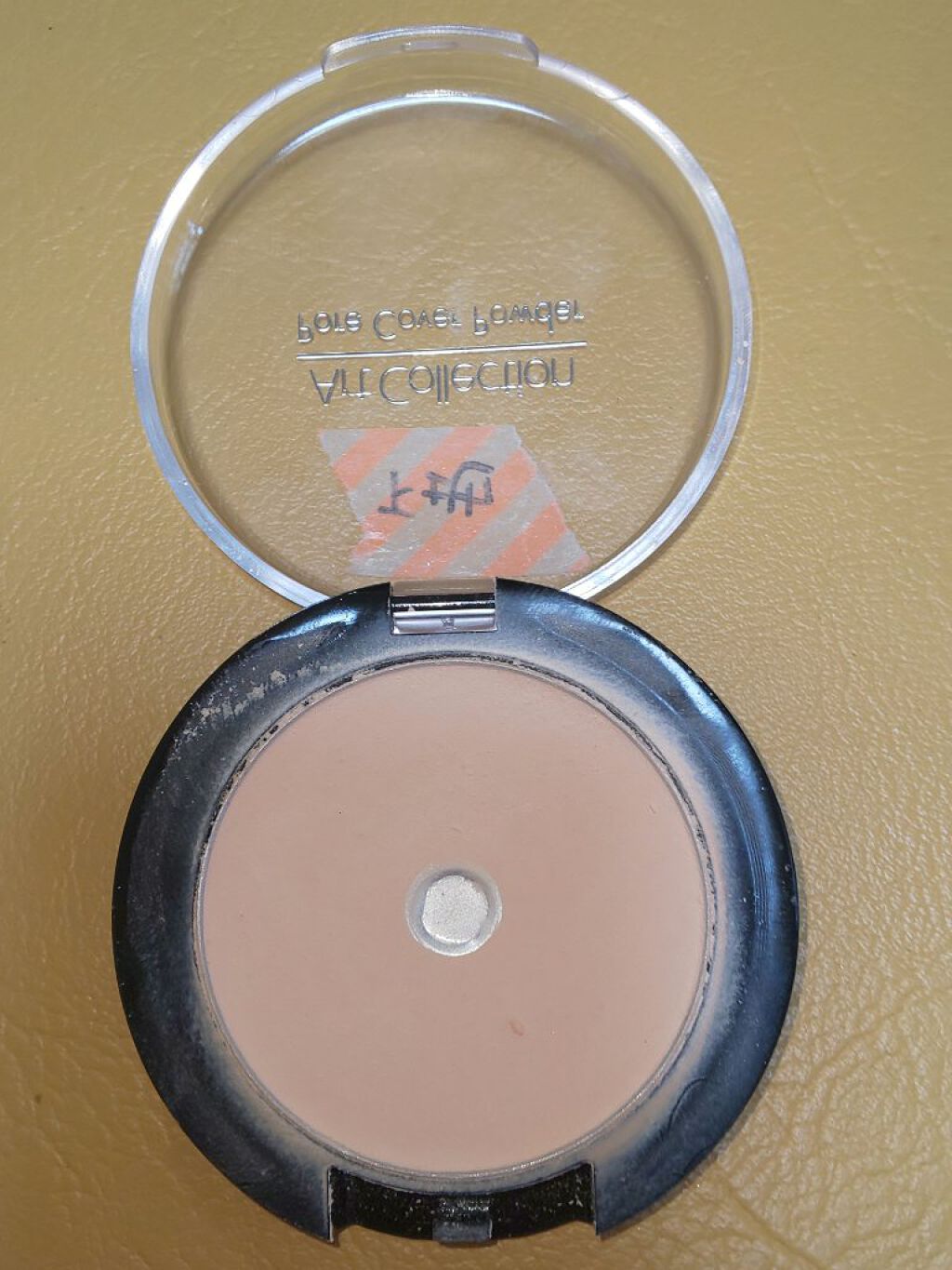 AT毛穴カバーパウダー/Art Collection/プレストパウダーを使ったクチコミ（1枚目）