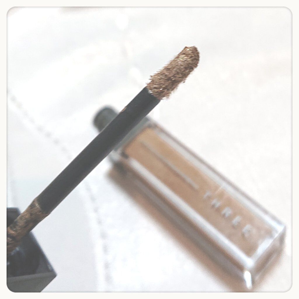 アルカミストツイストフォーアイ/THREE/リキッドアイシャドウを使ったクチコミ（2枚目）